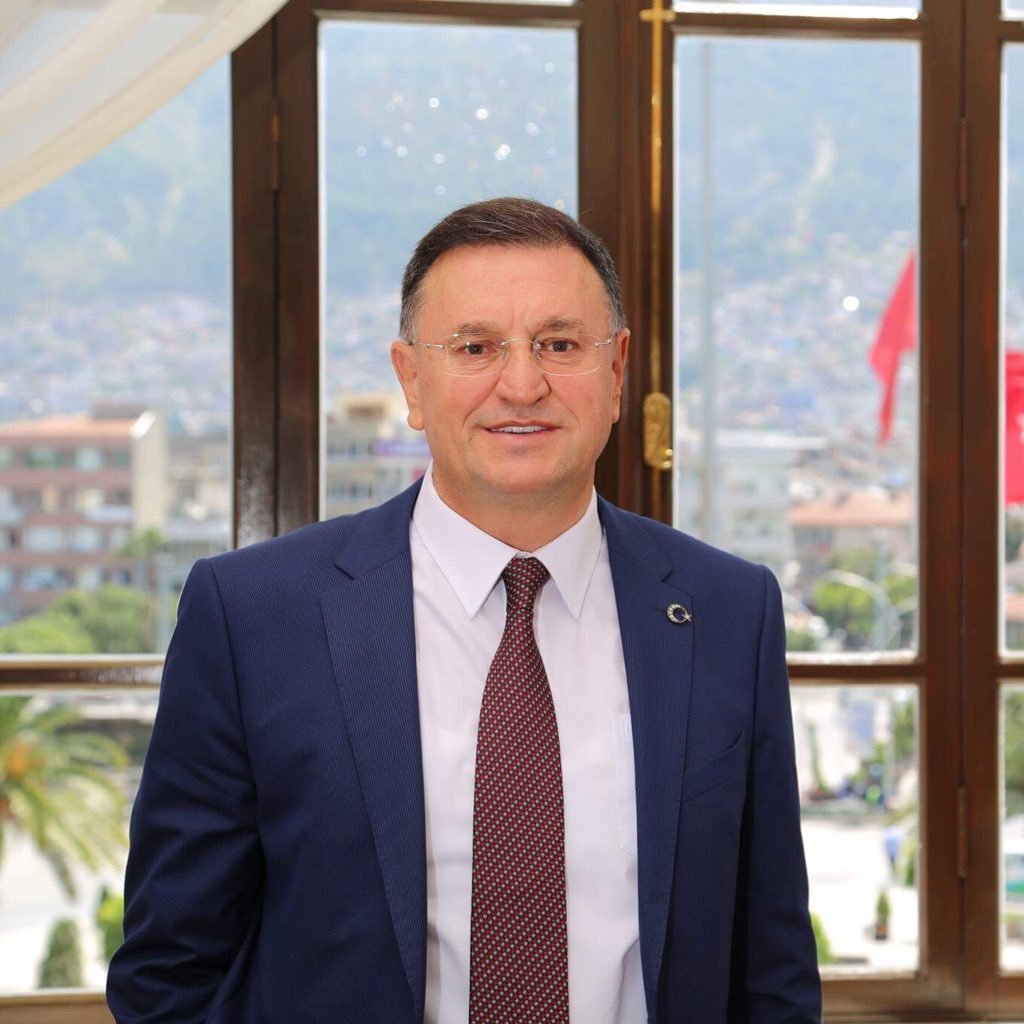 Lütfü SAVAŞ